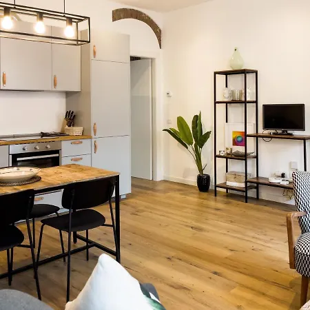 Apartment Easylife - Elegante E Rifinita Dimora Nello Splendido Quartiere Di Porta Venezia *