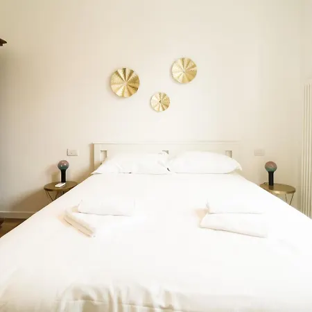 Easylife - Elegante E Rifinita Dimora Nello Splendido Quartiere Di Porta Venezia Apartment *